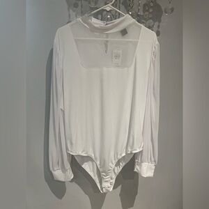Ashley Stewart Elegant White Long Sleeve bodysuit A032